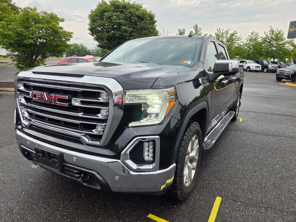 Used 2019 Black GMC SLT image 3