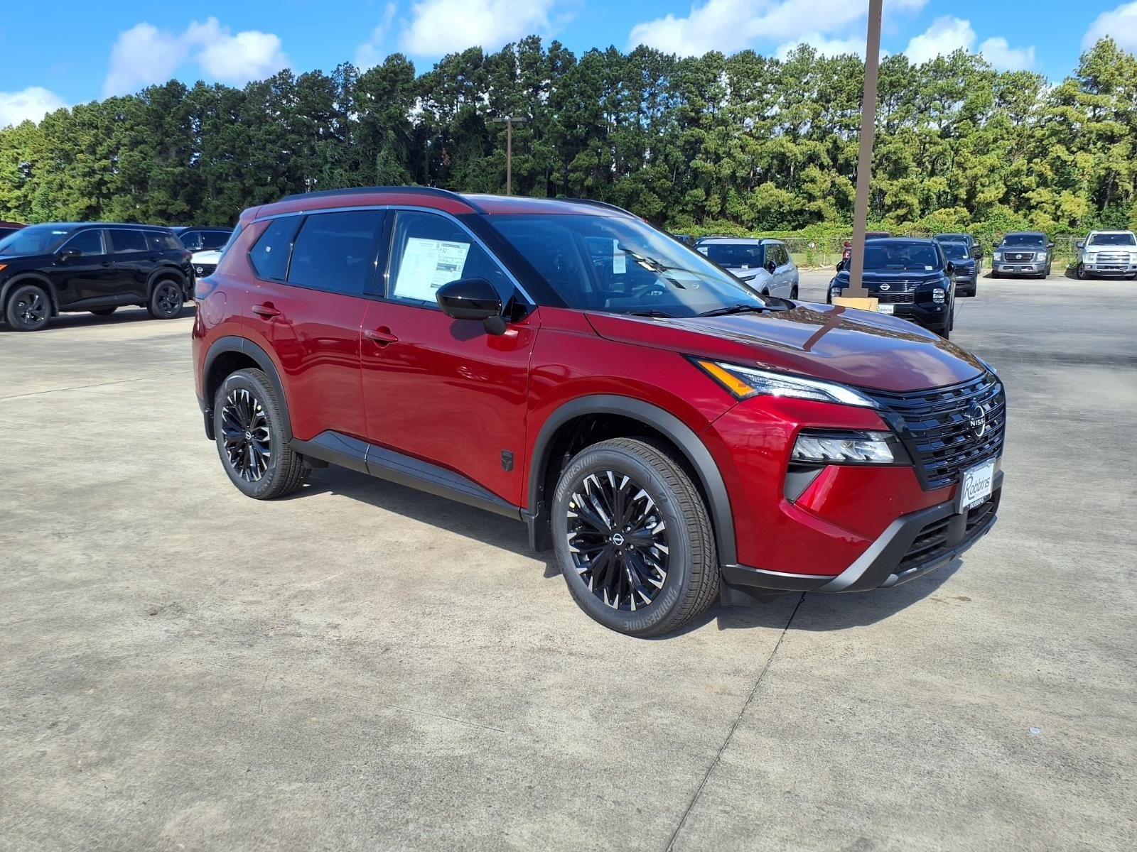 2026 Nissan Rogue photo 3 of 23