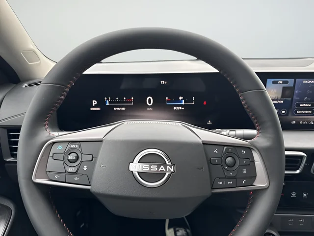 New 2026 Aspen White TriCoat / Super Black Two-tone Nissan SR image 14