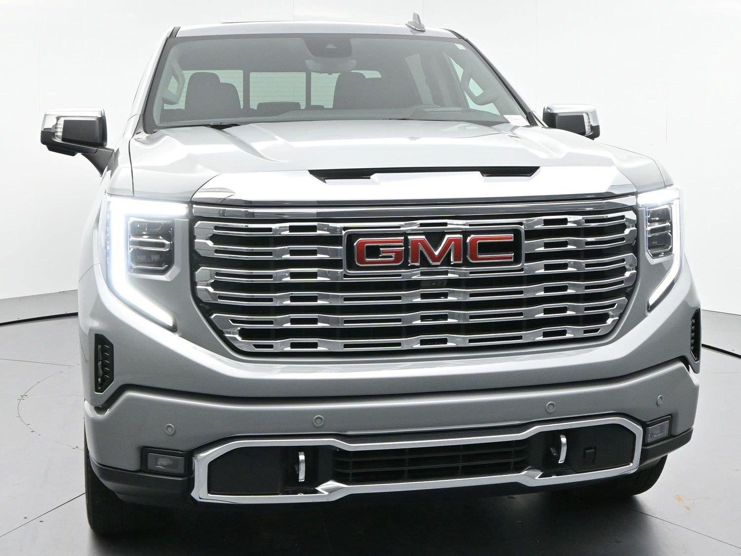 Used 2025 Thunderstorm Gray GMC Denali image 2