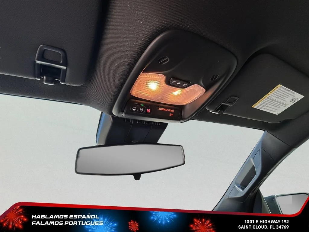 Used 2025 Summit White Chevrolet WT/LT image 18