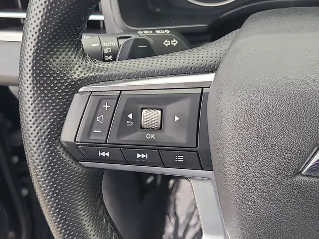 Used 2024 Black Mitsubishi SE image 24