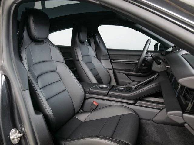 Used 2025 Volcano Grey Metallic Porsche  image 11