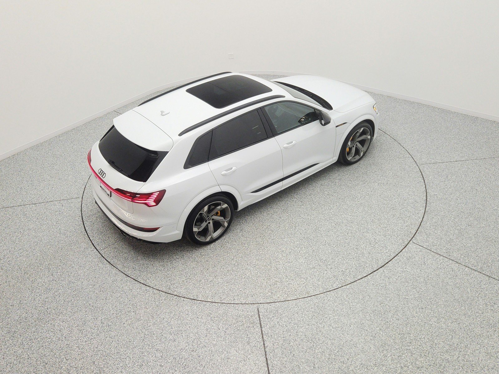 Used 2023 Glacier White Metallic Audi Premium Plus quattro image 13