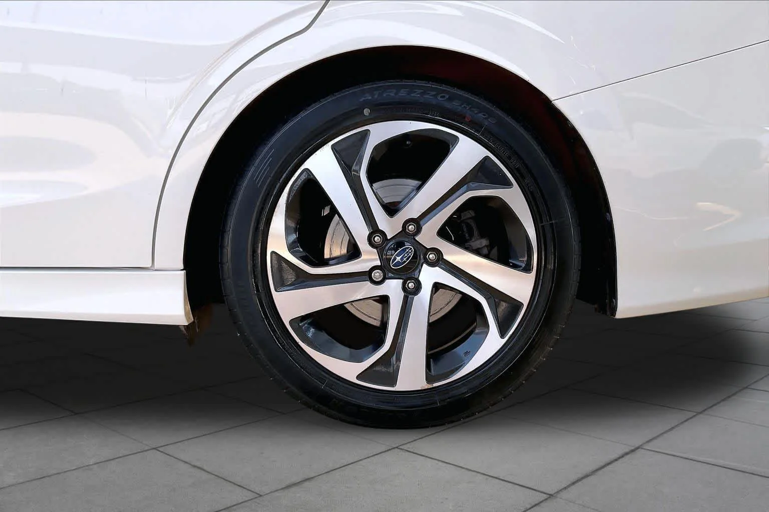 Used 2022 Crystal White Pearl Subaru Limited XT image 10