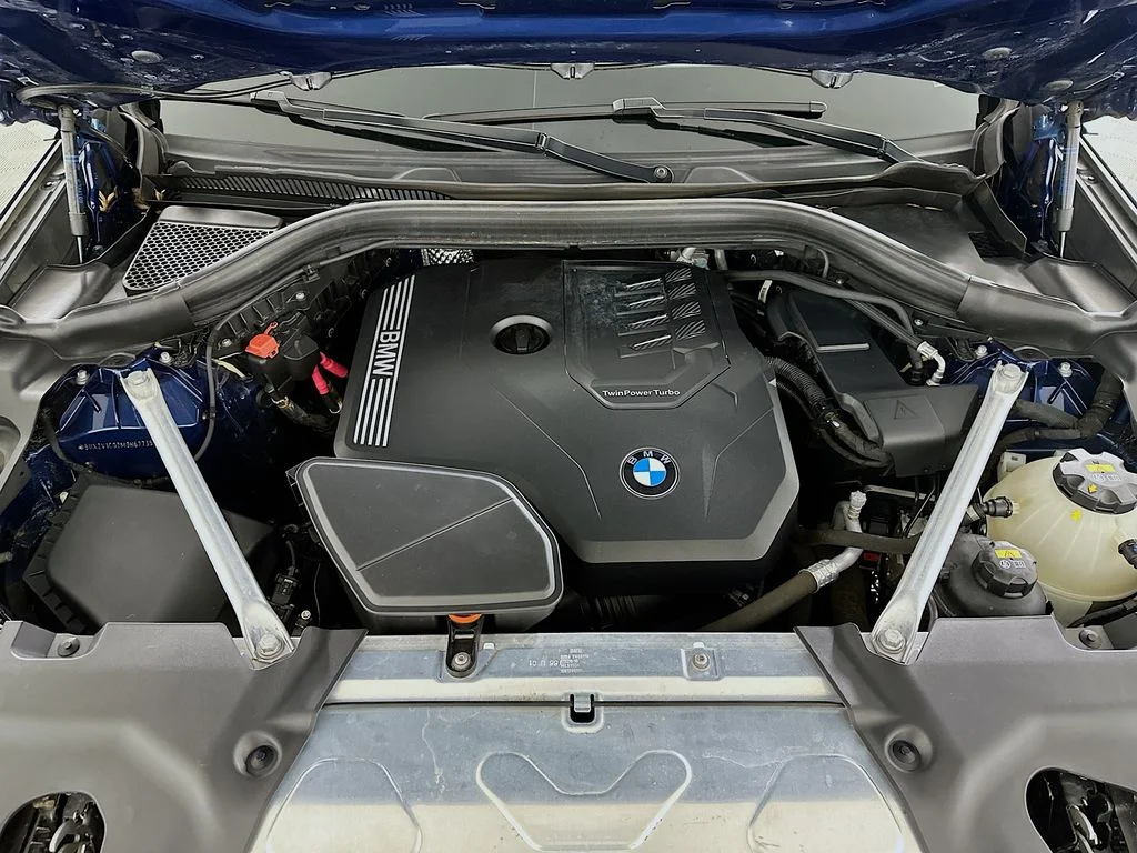 Used 2021 Blue Metallic BMW xDrive30i image 31