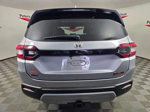 Used 2023 Lunar Silver Metallic Honda TrailSport image 29