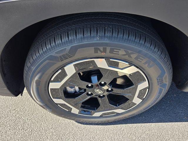 New 2027 Gray Hyundai SEL FWD image 15