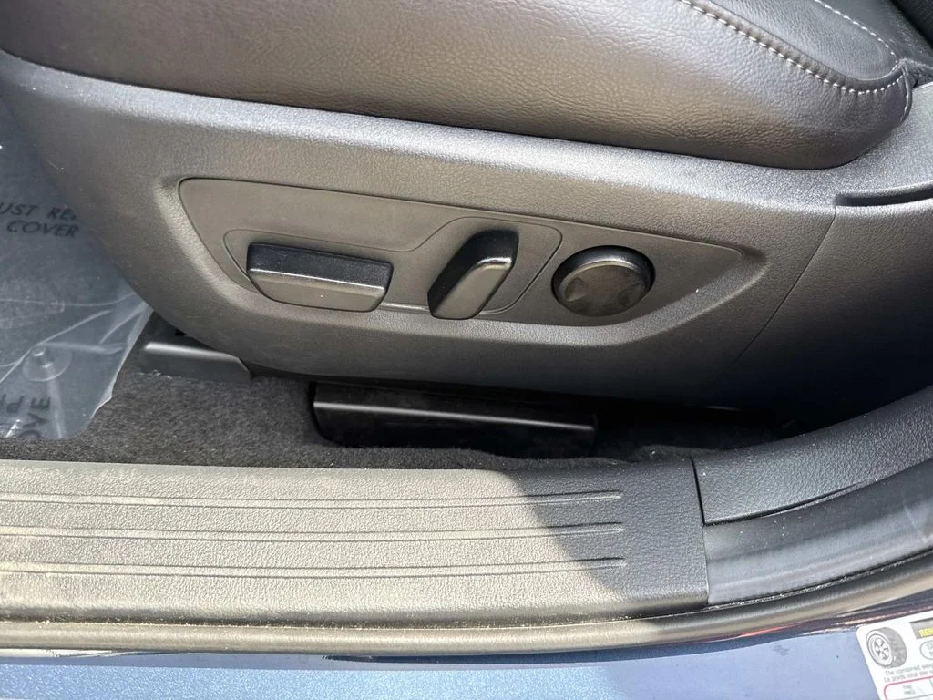 Certified Used 2025 Blue Mazda 2.5 Turbo Premium Plus Package image 30