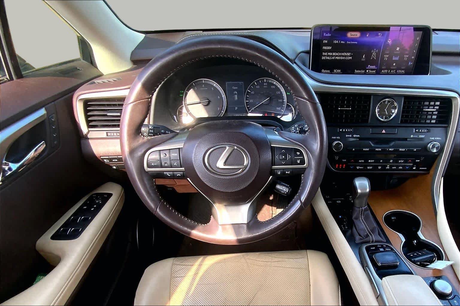 Used 2017 Eminent White Pearl Lexus  image 6