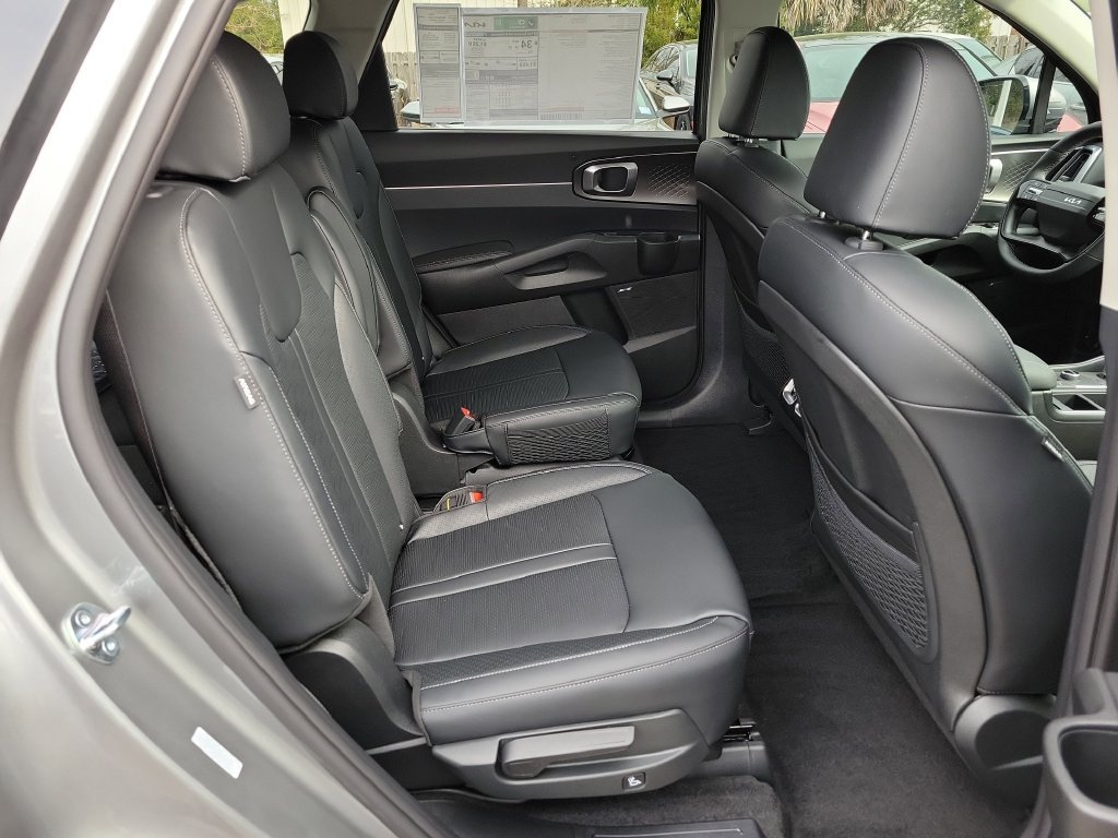 New 2026 Steel Gray Kia EX image 12
