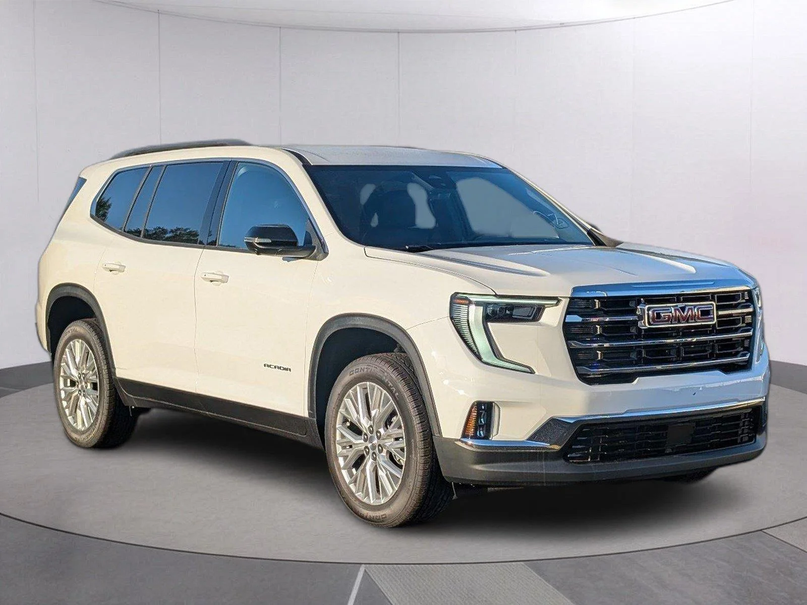 New 2027 Summit White GMC Elevation image 9