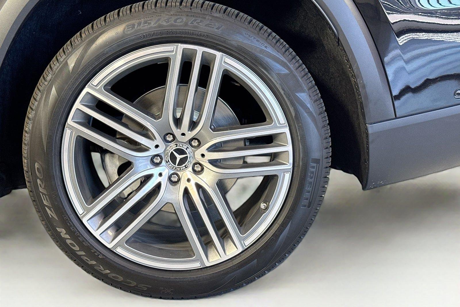 New 2026 Obsidian Black Metallic Mercedes-Benz GLS 450 image 30