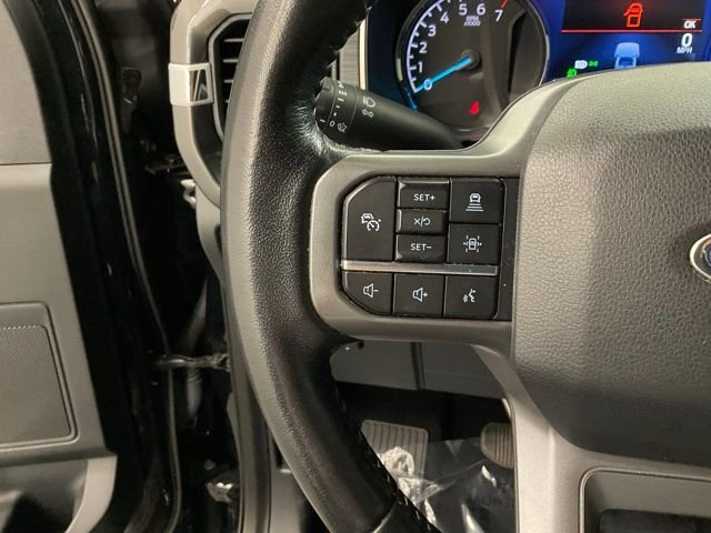 Used 2021 Black Ford XLT image 12