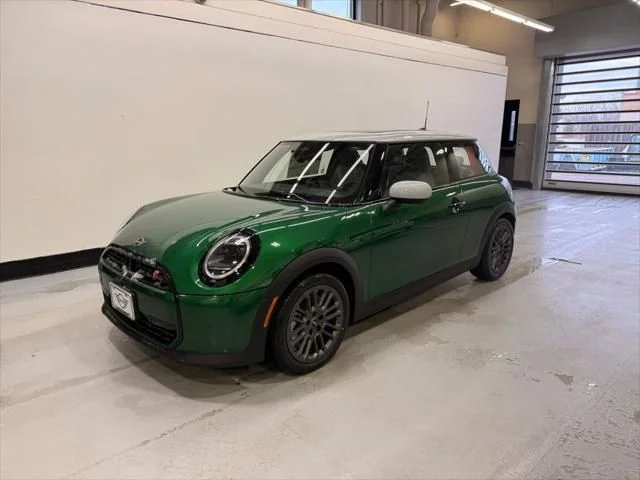 2026 MINI Hardtop Cooper S's photo