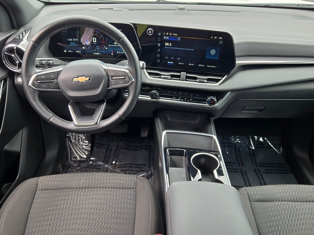 2025 Chevrolet Equinox LT - Photo 17