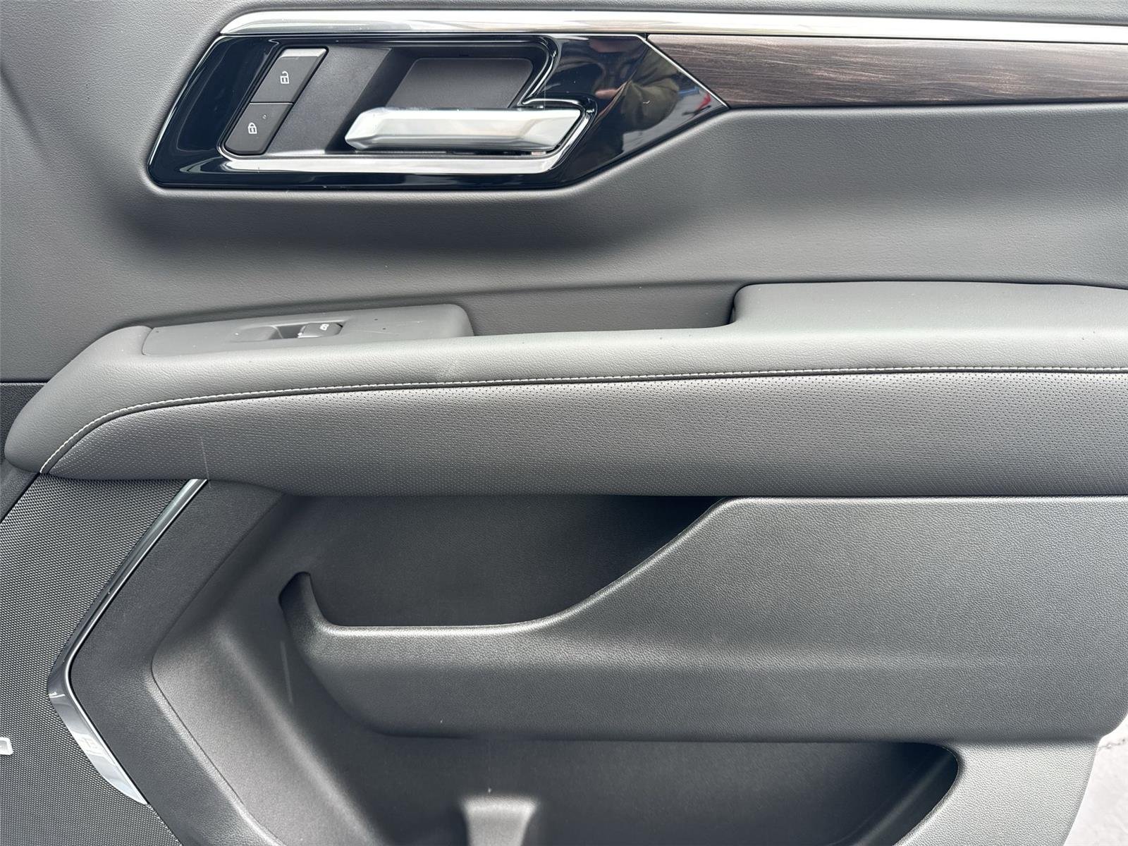 2026 Chevrolet Tahoe Premier - Photo 33