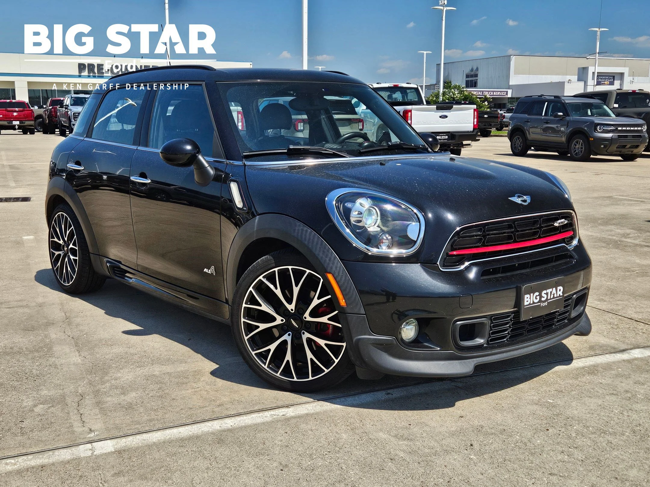 2015 MINI Countryman JCW ALL4's photo