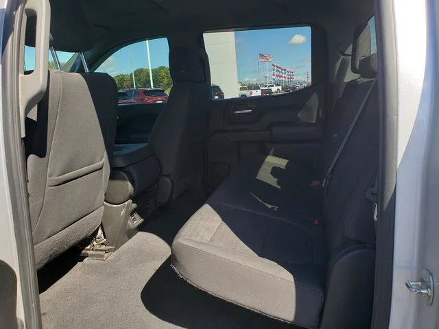 Used 2022 Silver Chevrolet Custom image 12
