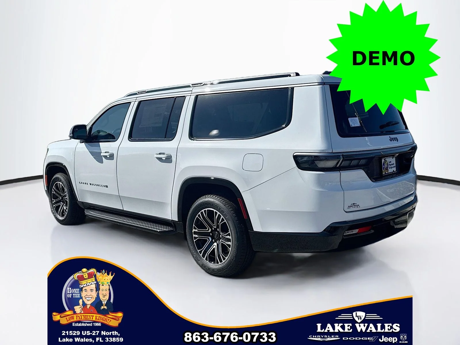 New 2026 Bright White Clear-Coat Exterior Paint Jeep  image 4