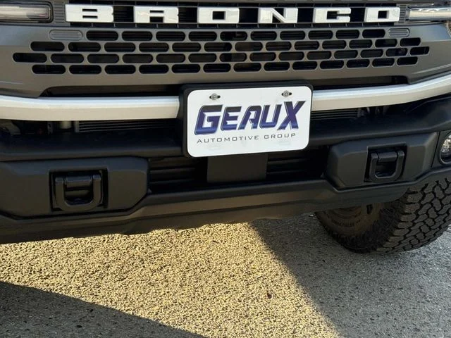 New 2025 Oxford White Ford Badlands® image 3