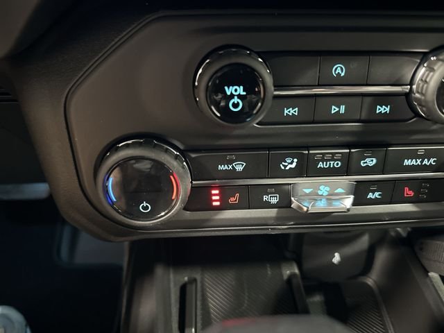 New 2026 Avalanche Gray Ford Big Bend® image 32
