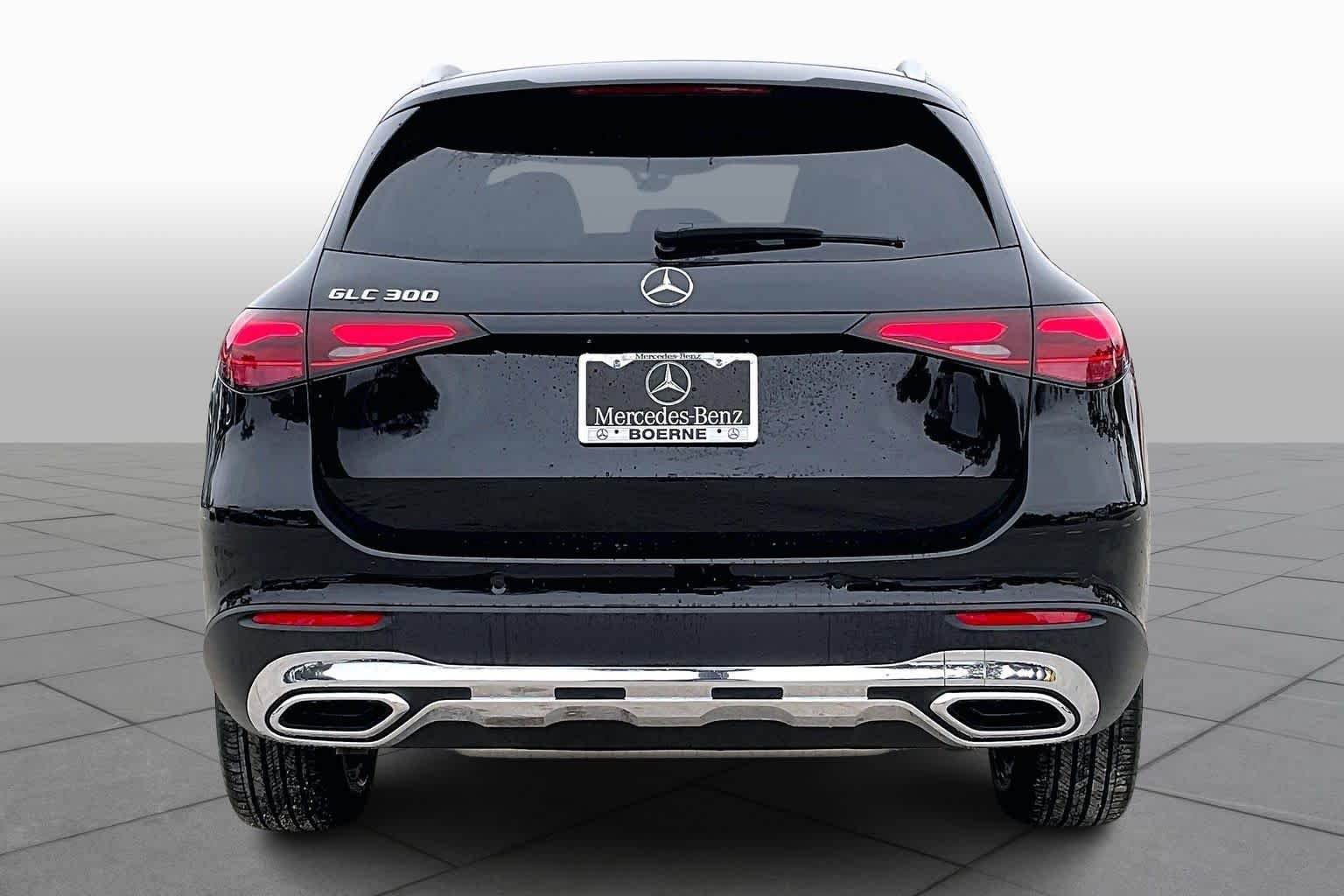 New 2026 Obsidian Black Metallic Mercedes-Benz GLC 300 image 4