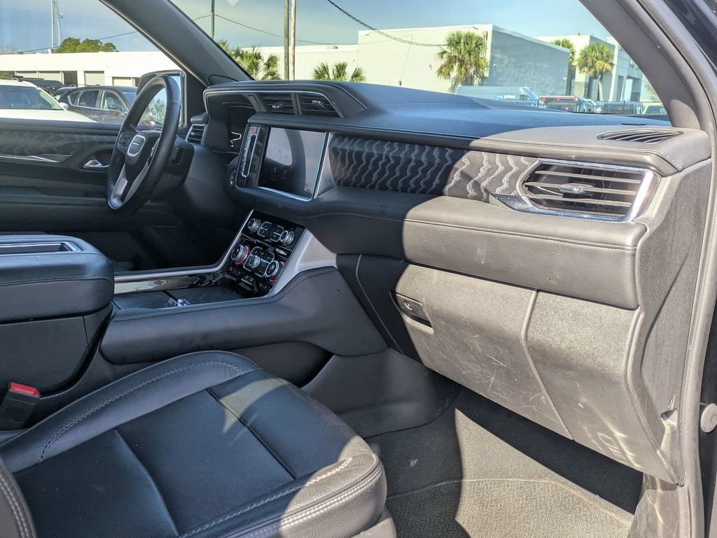Used 2023 Onyx Black GMC Denali image 33