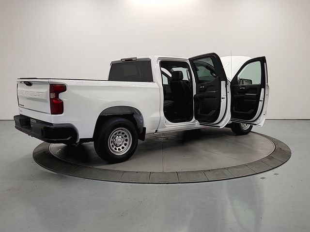 Used 2022 White Chevrolet WT image 13