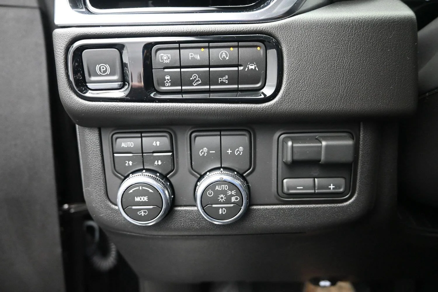 New 2026 Onyx Black GMC Denali image 25