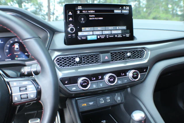 Used 2025 Platinum White Pearl Acura w/A-Spec Technology Package image 10