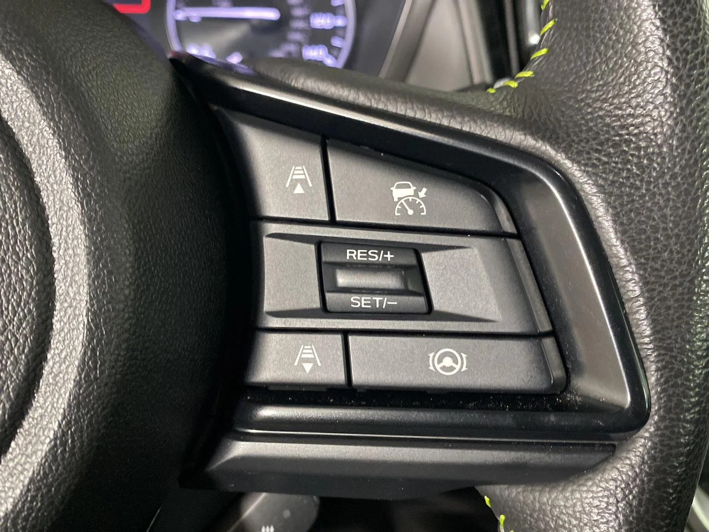 Used 2024 Autumn Green Metallic Subaru Onyx Edition image 24