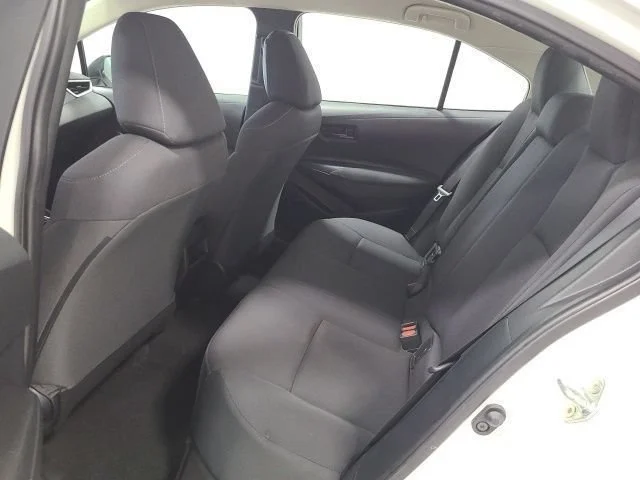 Used 2022 White Toyota LE image 15