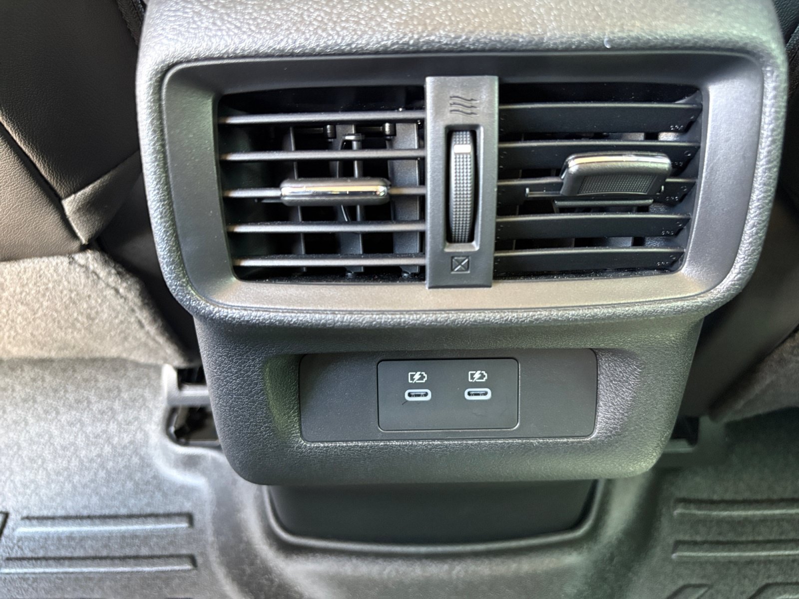 Used 2025 Gun Metallic Nissan SV image 22