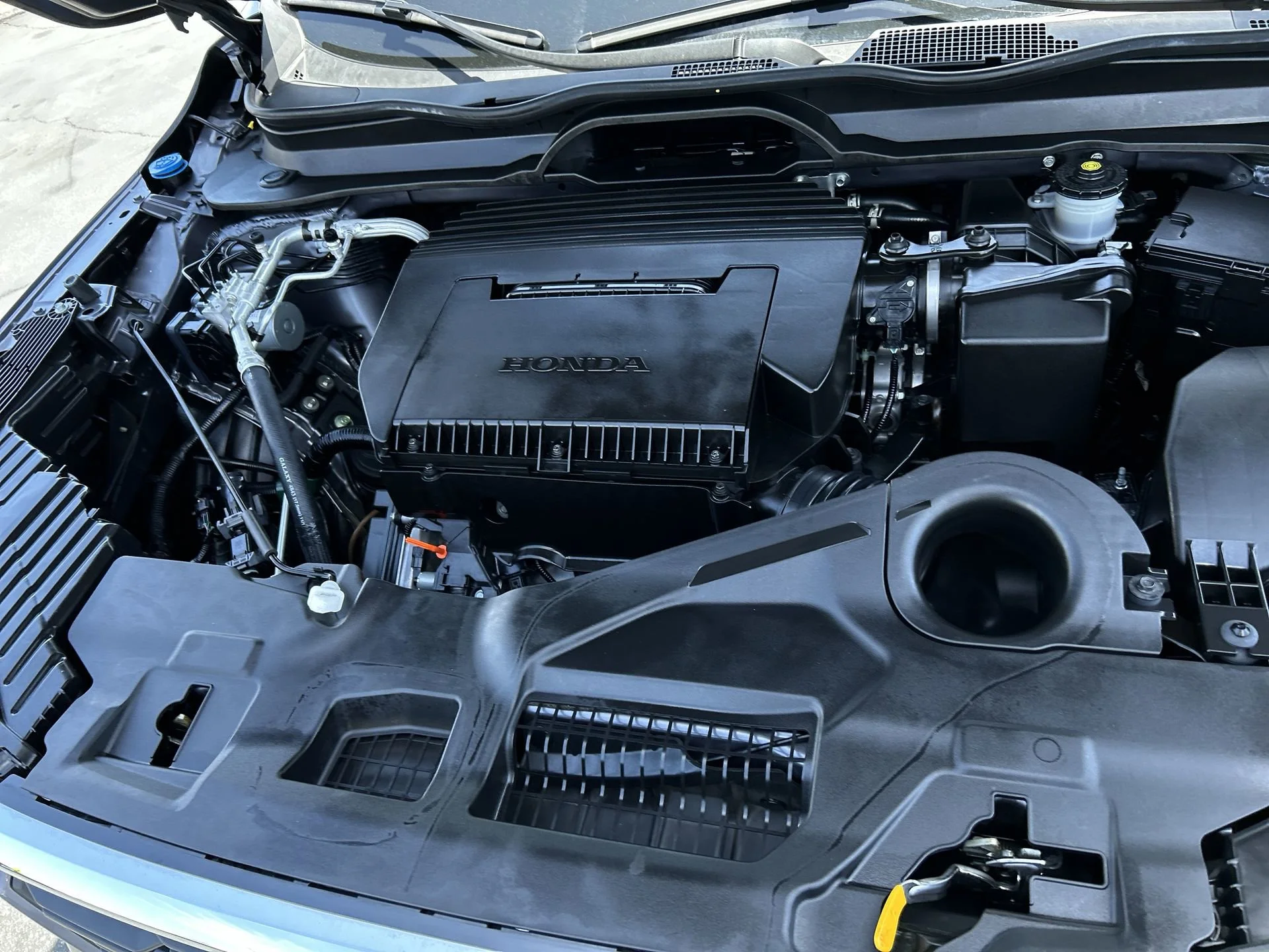 Certified Used 2025 Modern Steel Metallic Honda EX-L image 44