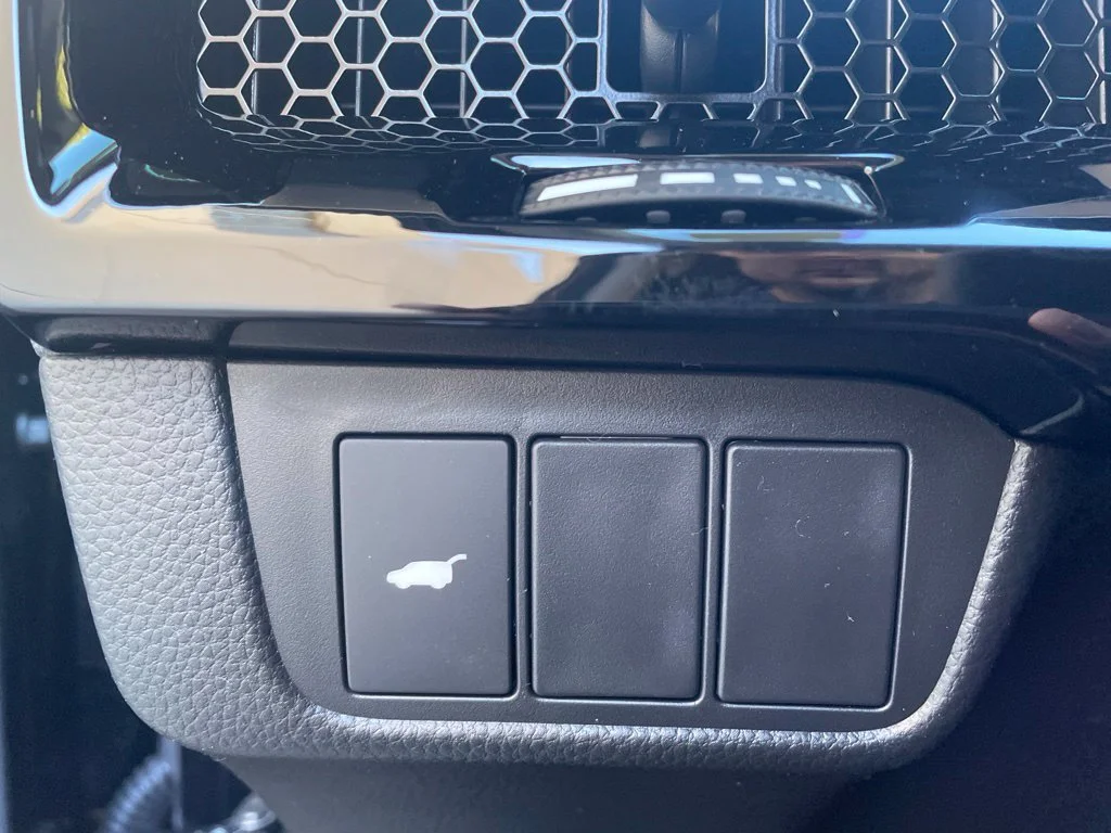 New 2027 Crystal Black Pearl Honda EX-L AWD image 11