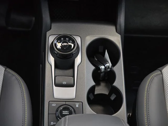 New 2026 Oxford White Ford Badlands® image 15