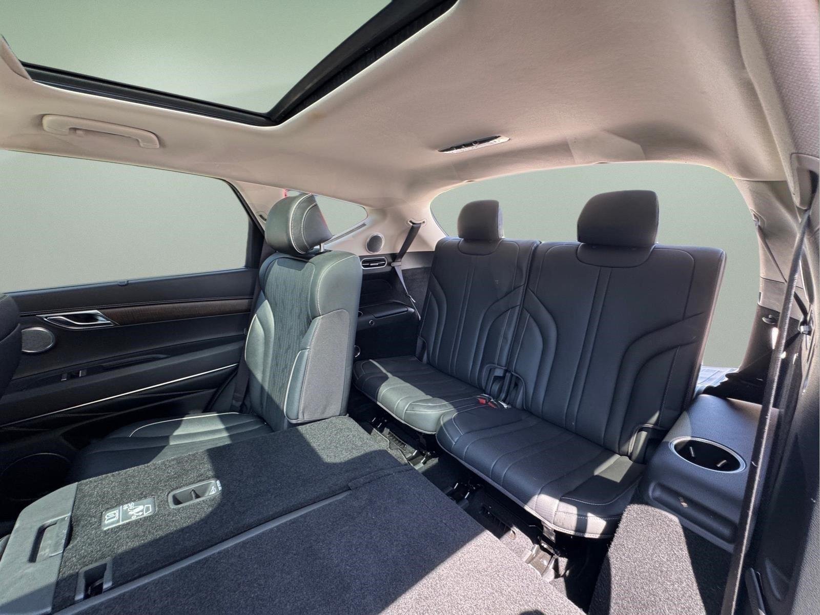 Used 2021 Himalayan Gray Genesis Advanced + image 17