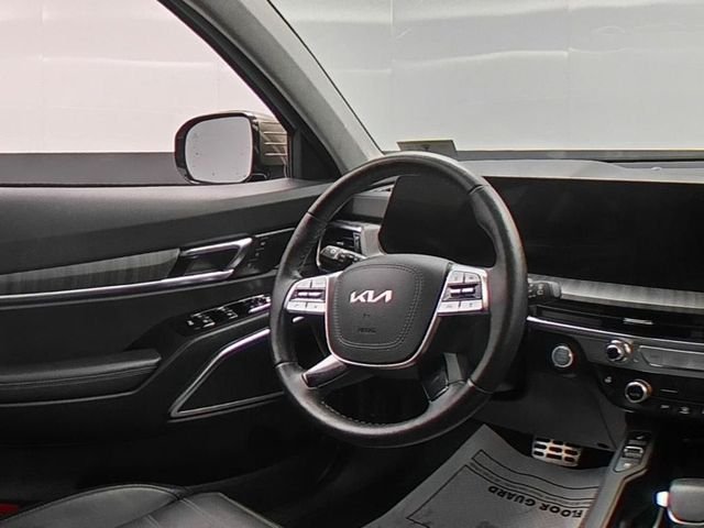 Used 2024 Green Kia SX-Prestige image 35