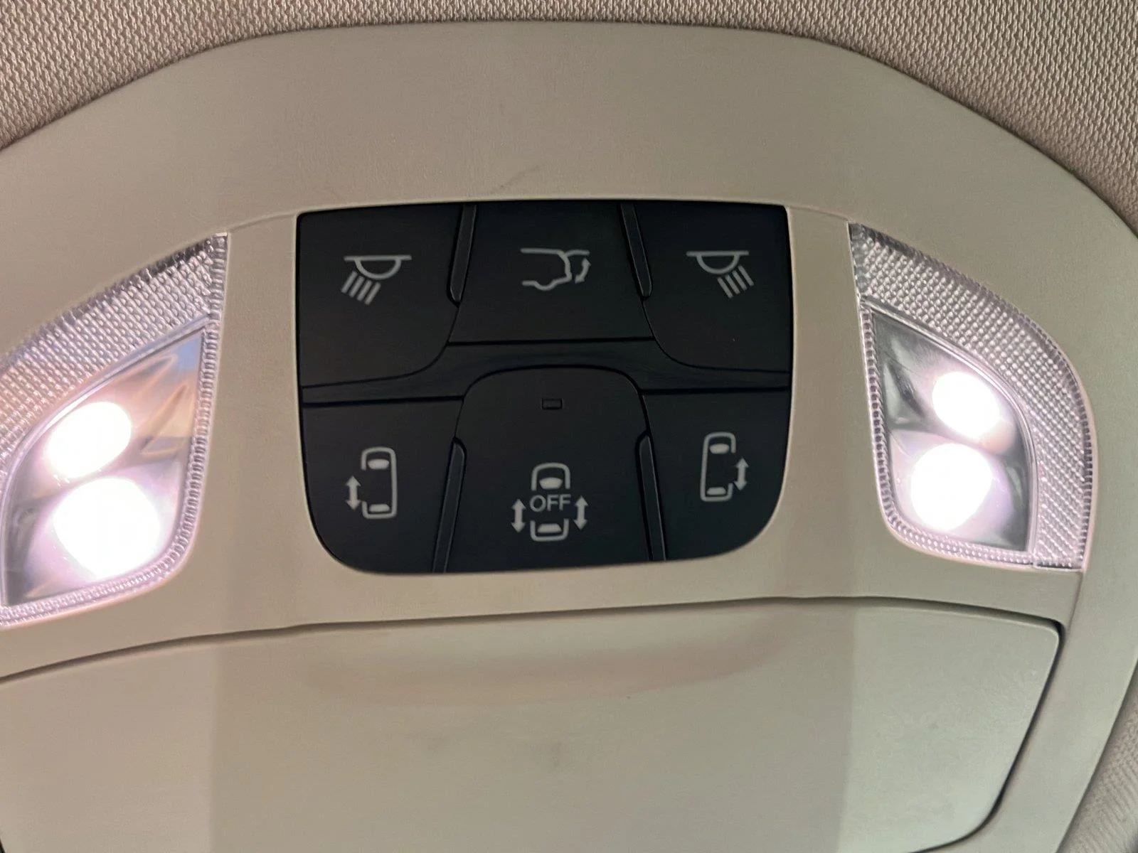 Used 2023 Bright White Clearcoat Chrysler Hybrid Touring L image 31