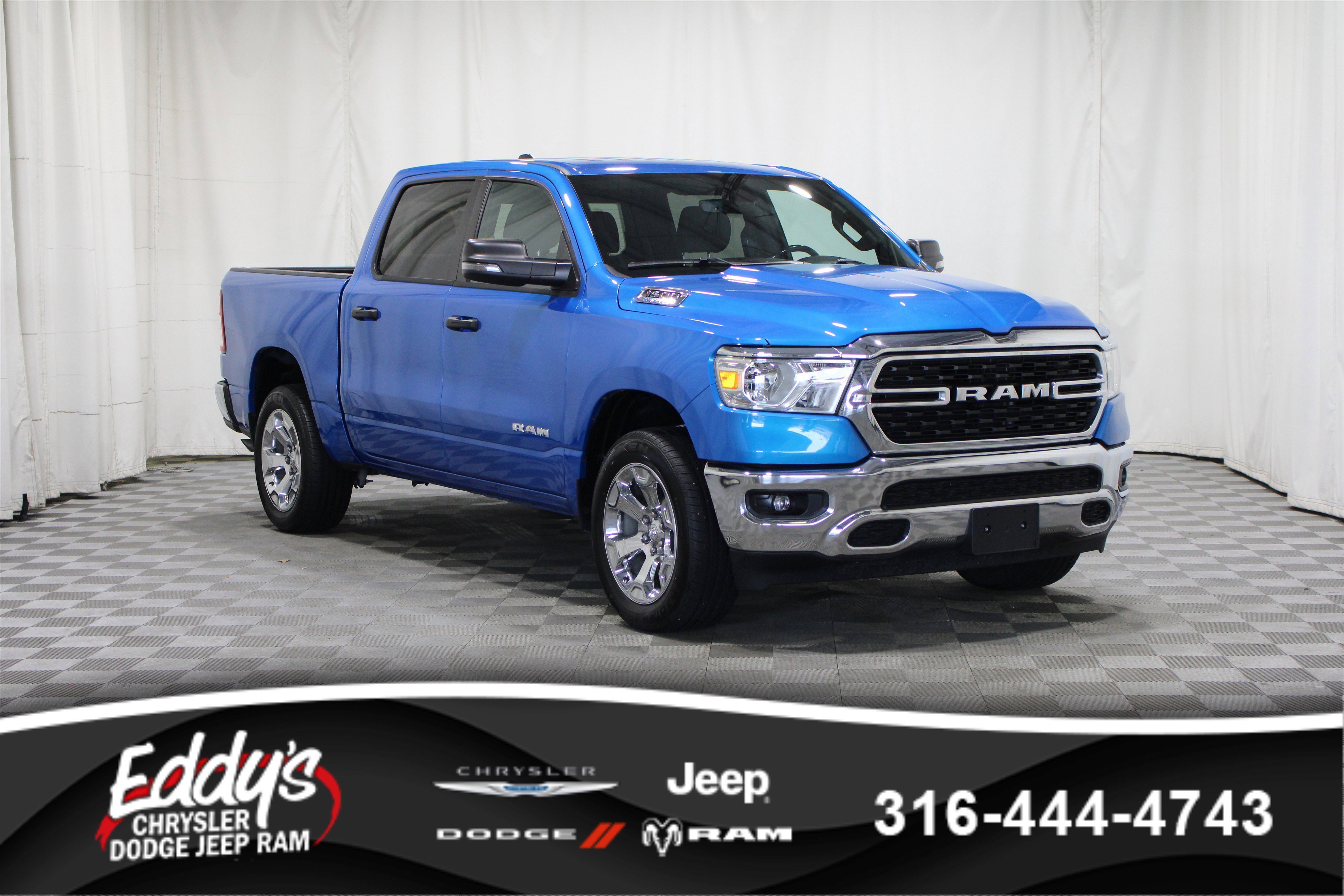 2023 RAM 1500 Big Horn/Lone Star 4x4 Crew Cab 5'7's photo