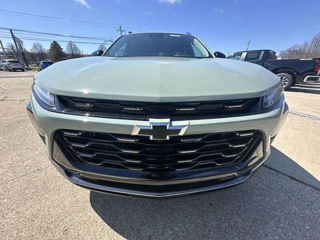 Used 2026 Green Chevrolet ACTIV image 34