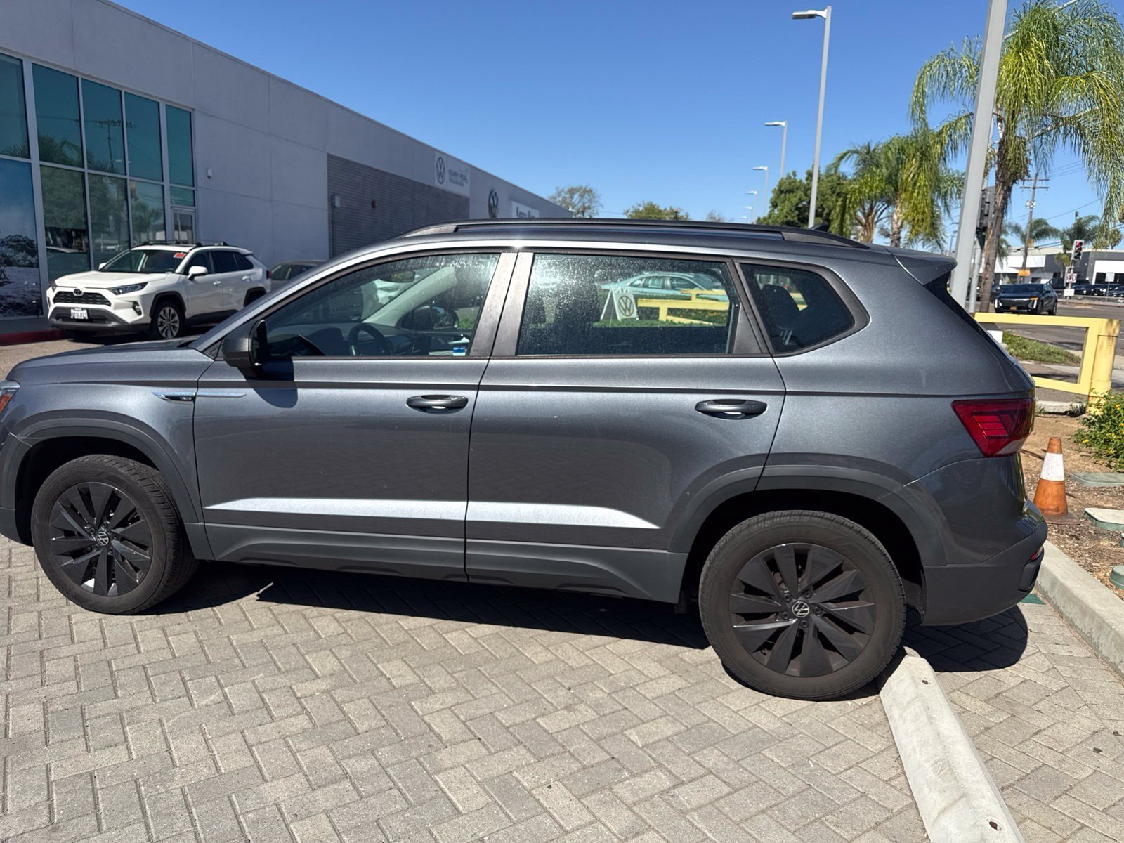 Certified Used 2023 Platinum Gray Metallic Volkswagen 1.5T S image 4