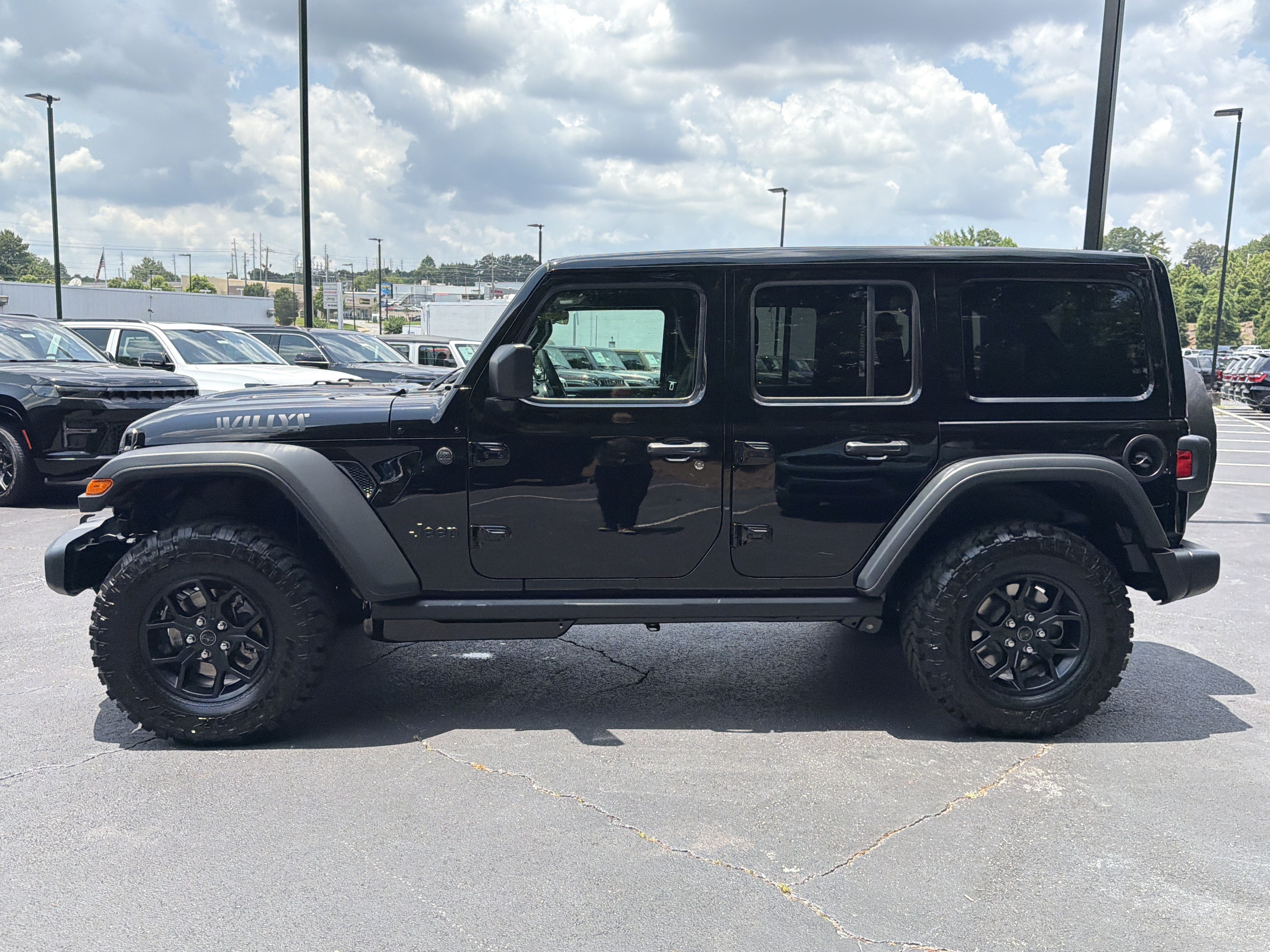 New 2026 Black Clear-Coat Exterior Paint Jeep Willys image 4