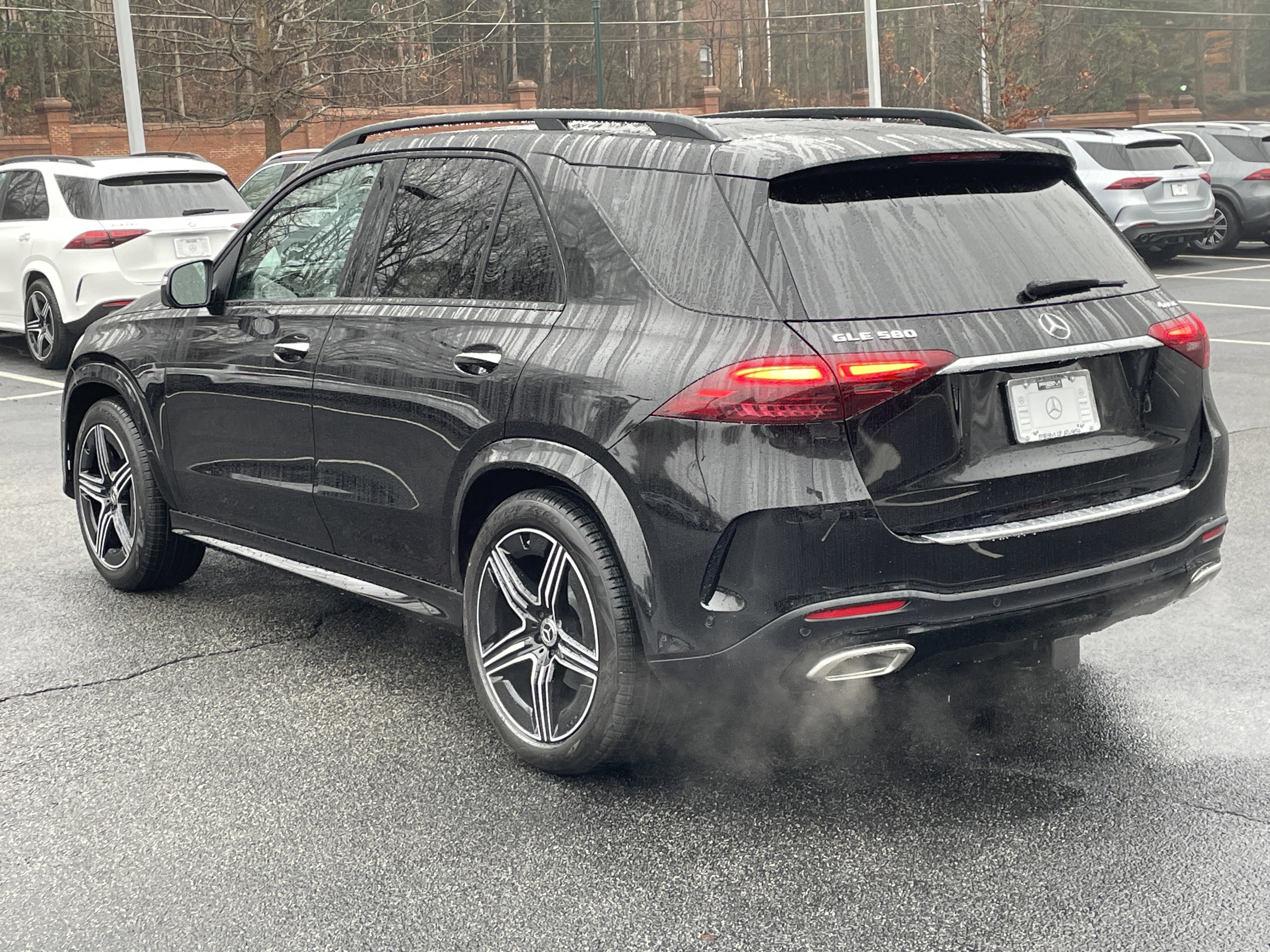 New 2026 Obsidian Black Metallic Mercedes-Benz GLE 580 4MATIC® SUV image 12