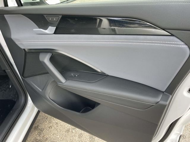 New 2026 White Volkswagen 2.0T SE image 26