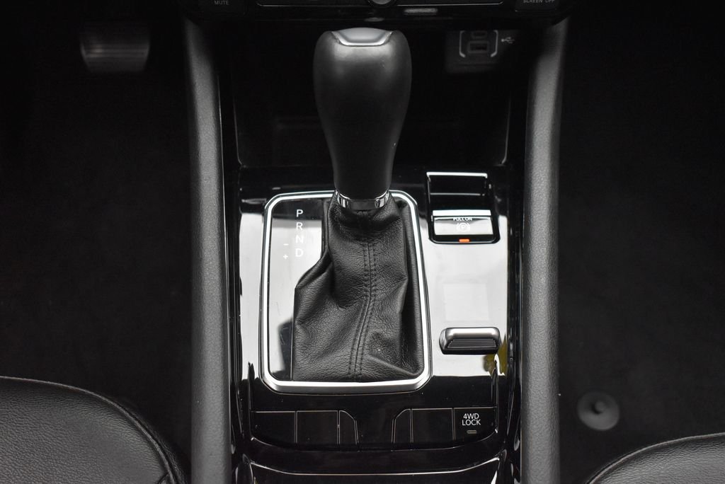 Used 2025 Blue Jeep Limited image 29