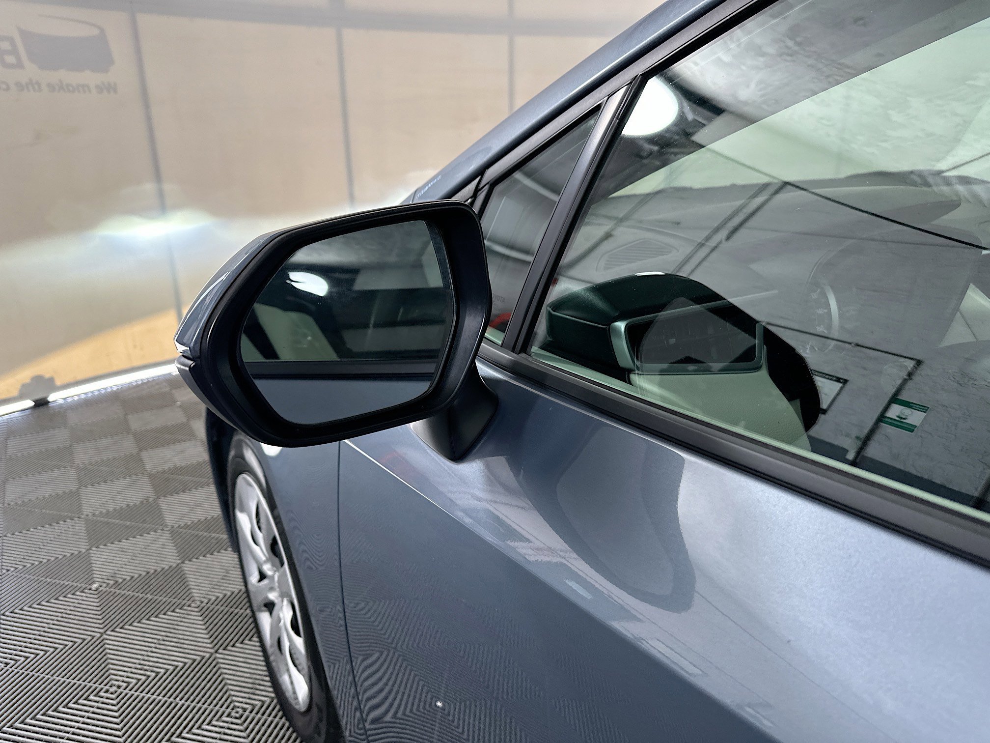 Used 2020 Celestite Toyota LE image 10