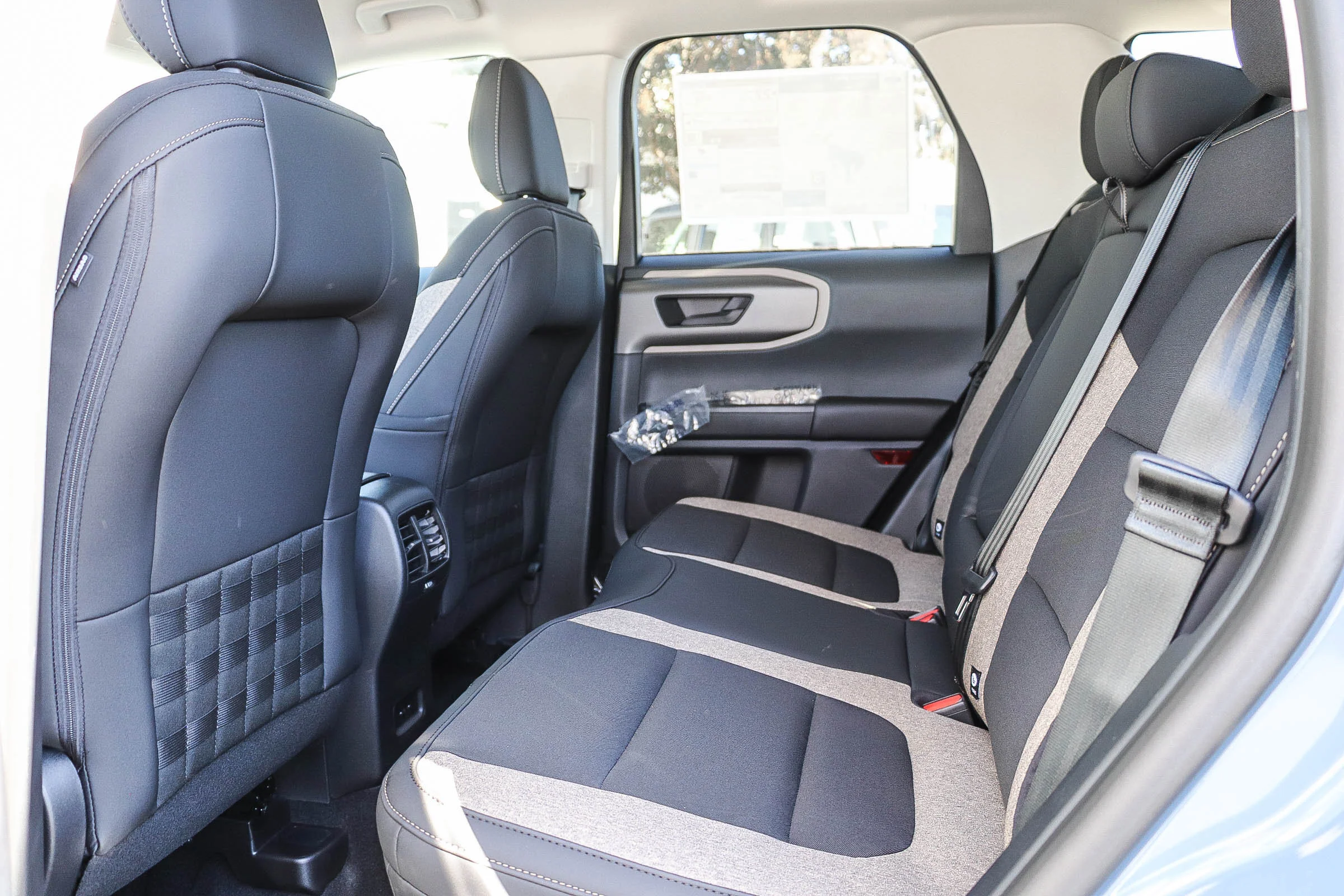 New 2026 Azure Gray Metallic Tri-Coat Ford Big Bend® image 20