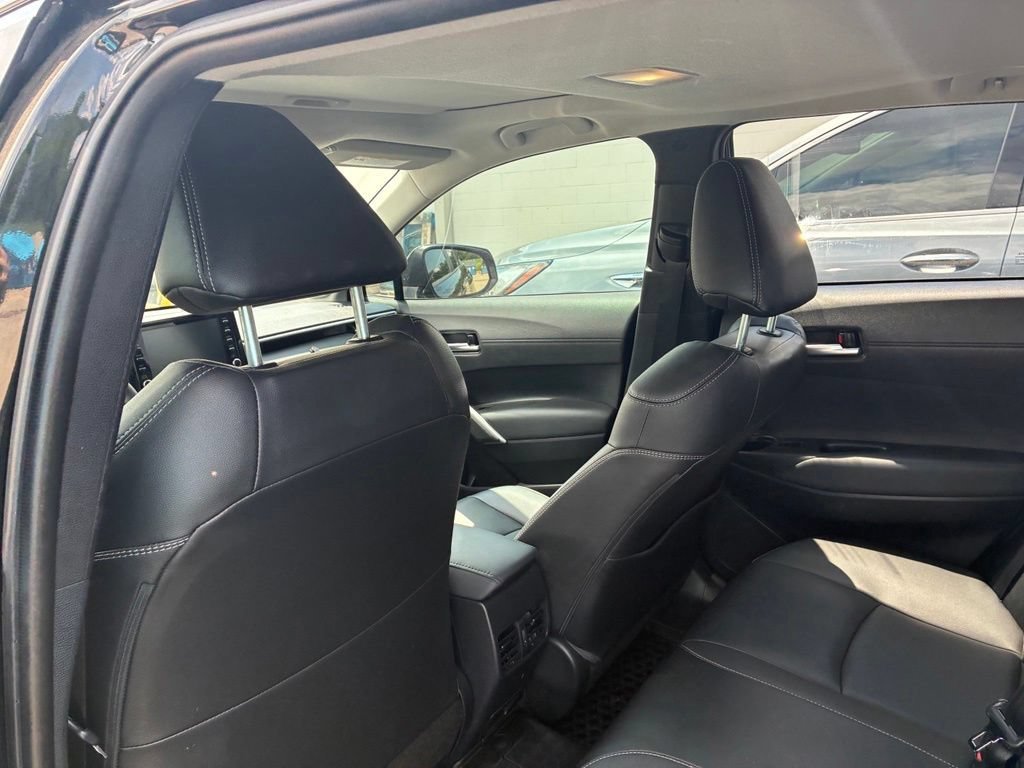 Used 2022 Black Toyota XLE image 11